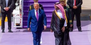 ربطة عنق الرئيس الأمريكي ترامب تعكس تقديره للثقافة السعودية - هرم مصر