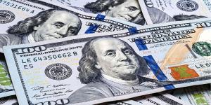انخفاض سعر الدولار اليوم مقابل الجنيه في البنوك المصرية - هرم مصر