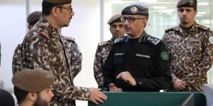 قائد الأمن البيئي يزور مركز (911) بمنطقة مكة - هرم مصر