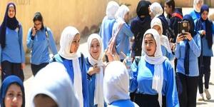 حرمان اربع طلاب من الامتحانات واستبعاد المراقب بإعدادية الجيزة - هرم مصر