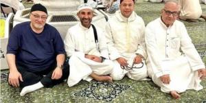 برفقة الجندي والهلالي.. أحمد سعد ينشر صورته داخل المسجد النبوي استعدادًا للحج - هرم مصر