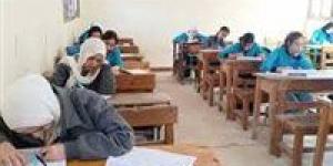 تأجيل امتحان الجبر والإحصاء بأسيوط إلى يوم الأربعاء بعد تسريبه - هرم مصر