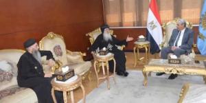 في أجواء من المحبة والوحدة الوطنية.. محافظ الغربية يستقبل الأنبا بولا للتهنئة بعيد الأضحى المبارك - هرم مصر