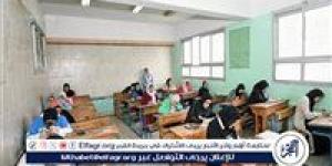 طلاب الشهادة الاعدادية بالمنيا يؤدون امتحان مادتى العلوم والكمبيوتر - هرم مصر