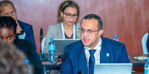 رئيس القابضة للمطارات: العاملون هم الثروة الحقيقة لقطاع الطيران - هرم مصر