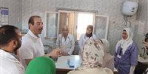 نائب وزير الصحة يتفقد منشآت طبية بالإسماعيلية ويوجه بمكافآت للمتميزين وإجراءات ضد المقصرين - هرم مصر