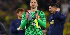 برشلونة يتمسك بالبولندي تشيزني حتي 2027 #برشلونة #تشيزني - هرم مصر
