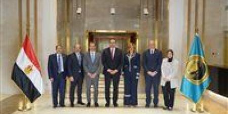 رئيس هيئة الاعتماد والرقابة الصحية يستقبل وفد اتحاد المستشفيات العربية - هرم مصر