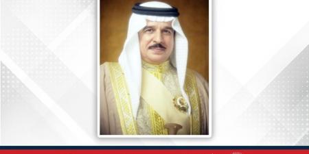 جلالة الملك المعظم يستقبل رئيس وأعضاء جمعية الصحفيين البحرينية بمناسبة اليوبيل الفضي لتأسيس الجمعية - هرم مصر