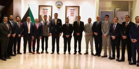 وزير الدفاع يشيد بجهود البعثة الدبلوماسية الكويتية لدى سنغافورة ودورها في تعزيز التعاون المشترك - هرم مصر