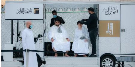 خدمة "التحلل من النسك" على مدار الساعة بالمسجد الحرام.. صور - هرم مصر