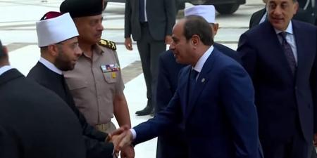 بحضور رئيس الجمهورية...أداء شعائر صلاة عيد الأضحى المبارك "بمسجد مصر الكبير بالعاصمة الإدارية" - هرم مصر