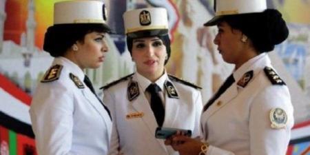 انتشار مكثف للشرطة النسائية لتأمين احتفالات عيد الأضحى بوسط البلد - هرم مصر