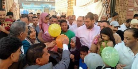 رئيس مدينة العياط يشارك الأهالي احتفالات عيد الأضحى ويزور المستشفى لمتابعة سير العمل - هرم مصر