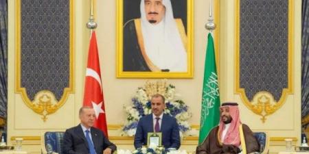 الرئيس التركي يشيد بتنظيم الحج في اتصال مع ولي العهد السعودي - هرم مصر