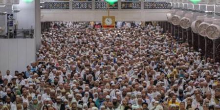 70 % من الحجاج يغادرون منى «متعجِّلين».. اليوم - هرم مصر