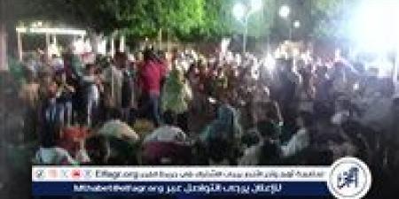 فريق كورال قصر ثقافة أحمد بهاء الدين بأسيوط يشارك فى احتفالات عيد الاضحى - هرم مصر