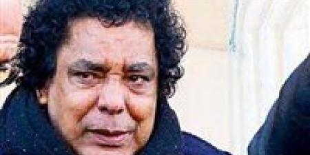 "الملك يعود".. محمد منير يسلم ألبومه الجديد لروتانا ويتوعد الجمهور بـ "مفاجآت قريبة" - هرم مصر