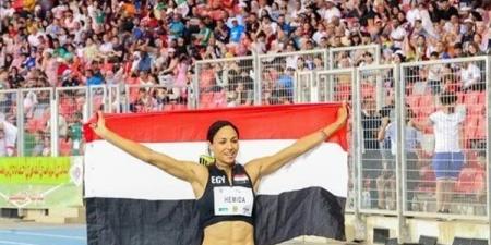 بعد فوزها بذهبية ملتقى ألعاب القوى بإيطاليا.. «قومي المرأة» يهنئ العداءة بسنت حميدة - هرم مصر