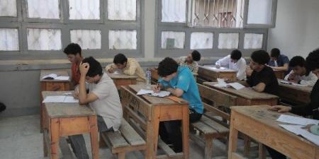 طلاب العلمي بالثانوية الأزهرية يواصلون اليوم امتحانات نهاية العام - هرم مصر