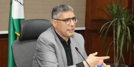محافظ الجيزة يوجّه بسرعة صرف التعويضات لأسر ضحايا سقوط مدخنة مصنع الطوب بالصف - هرم مصر