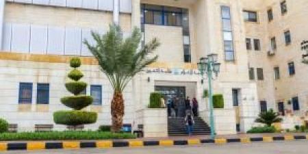 مناقشة رسائل ماجستير في الإعلام الرقمي بجامعة الزرقاء - هرم مصر