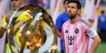 بعد مباراة الأهلي وإنتر ميامي.. أسطورة إيطاليا يفاجئ ميسي بهدية تاريخية - هرم مصر