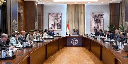 رئيس الوزراء يتابع الجهود المبذولة لتوفير الاحتياجات اللازمة من مياه الشرب - هرم مصر