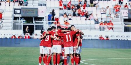 لاعب الأهلي يغيب عن المران وغموض حول مشاركته أمام بالميراس #كأس_العالم_للأندية #مونديال_الأندية #الأهلي #كأس_العالم_للأندية2025 #الأهلي_فى_المونديال - هرم مصر