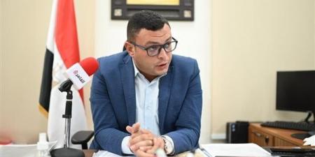 وزير الإسكان يتابع مشروعات المرافق والطرق ومشروع ديارنا السكني بالعاشر من رمضان - هرم مصر