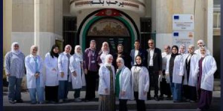 صيدلة "عمان العربية" تعزز خبرات طلبتها بزيارة علمية إلى مركز التميز للصناعات الدوائية - هرم مصر