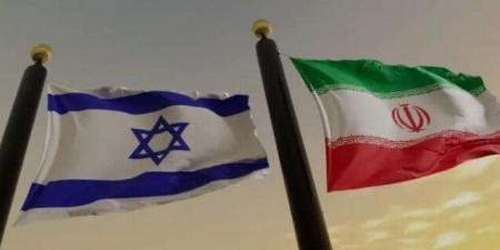 فاينانشيال تايمز: الحرب بين إسرائيل وإيران تُفجر انقسامًا بين أنصار ترامب - هرم مصر