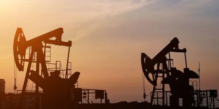 النفط يتراجع ولحظات حاسمة تنتظر أسواق الطاقة العالمية - هرم مصر