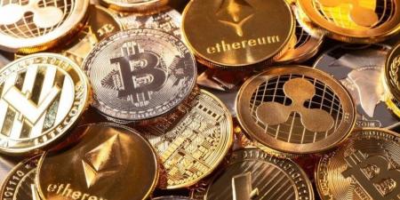 قفزة في عقود البيع.. قلق متزايد من انخفاض سعر بتكوين إلى 100 ألف دولار - هرم مصر