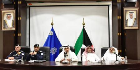 اليوسف: إقامة الشعائر الدينية في المدارس بدلاً من الحسينيات - هرم مصر