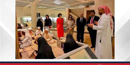 على هامش زيارته الرسمية لمملكة البحرين .. الأمين العام للمحكمة الدائمة للتحكيم يزور متحف البحرين الوطني - هرم مصر