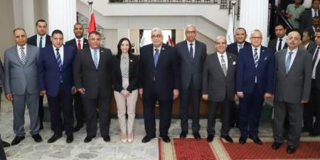 رئيس مجلس الدولة يفتتح مكتب التوثيق والشهر العقاري بمجمع محاكم مجلس الدولة بالبحيرة - هرم مصر