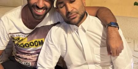 أول ظهور لـ أحمد سعد بعد تعرضه وأسرته لحادث سير - هرم مصر