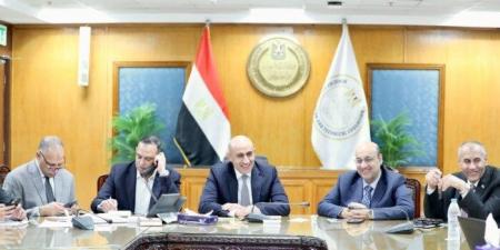 وزير التعليم يشدد على الالتزام بتطبيق الإجراءات الاحترازية خلال امتحانات الثانوية العامة - هرم مصر