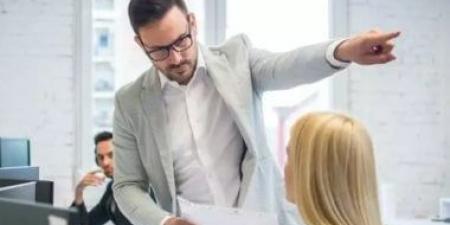 تسريح أكثر من 100 ألف موظف في قطاع التكنولوجيا في عام 2025 - هرم مصر