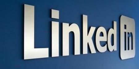 رئيس LinkedIn: مساعد الكتابة بالذكاء الاصطناعي “أقل شعبية مما توقعنا” - هرم مصر