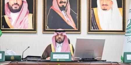 أمير الحدود الشمالية يرأس الاجتماع الثالث عشر للجنة التنفيذية للإسكان التنموي - هرم مصر