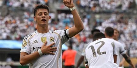 تجاوز فينسيوس جولر أصغر لاعب يسجل 10 أهداف مع ريال مدريد - هرم مصر