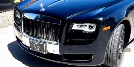 سرقة سيارات فاخرة قيمتها بـ125 مليون جنيه وعرضها على الإنترنت - هرم مصر