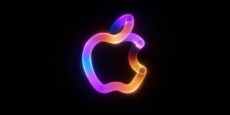 ما السر وراء كتابة حرف "i" في شعار iPhone؟ - هرم مصر