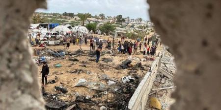 لا مكان آمنا.. مسئول أممي: الفلسطينيون في غزة يموتون جوعا - هرم مصر