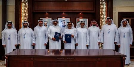 «أبوظبي للتنمية» يوقع اتفاقية تمويل مع الربط الكهربائي الخليجي - هرم مصر