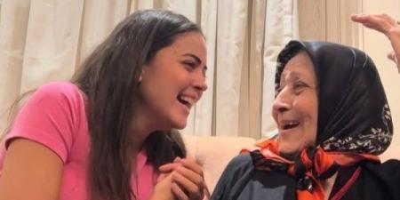 وئام مجدي لجدتها الراحلة: كل اللي أنا فيه بسببك انتي - هرم مصر