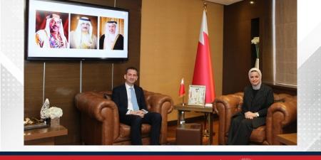 وزيرة شؤون الشباب تبحث تعزيز التعاون الشبابي مع سفير جمهورية قبرص لدى مملكة البحرين - هرم مصر