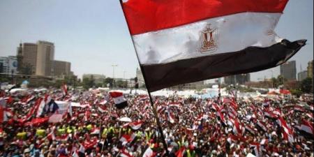اللواء أسامة كامل منتصر في حواره لـ« صدى البلد»: 30 يونيو يوم استعادة مصر لشعبها.. أفشلت مخطط الإخوان لتقسيم الدولة وتفكيك مؤسساتها.. وتماسك الجبهة الداخلية حائط الصد فى مواجهة مخططات الفتنة - هرم مصر
